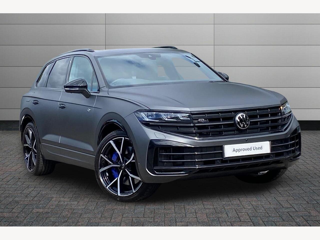 Main listing image - Volkswagen Touareg
