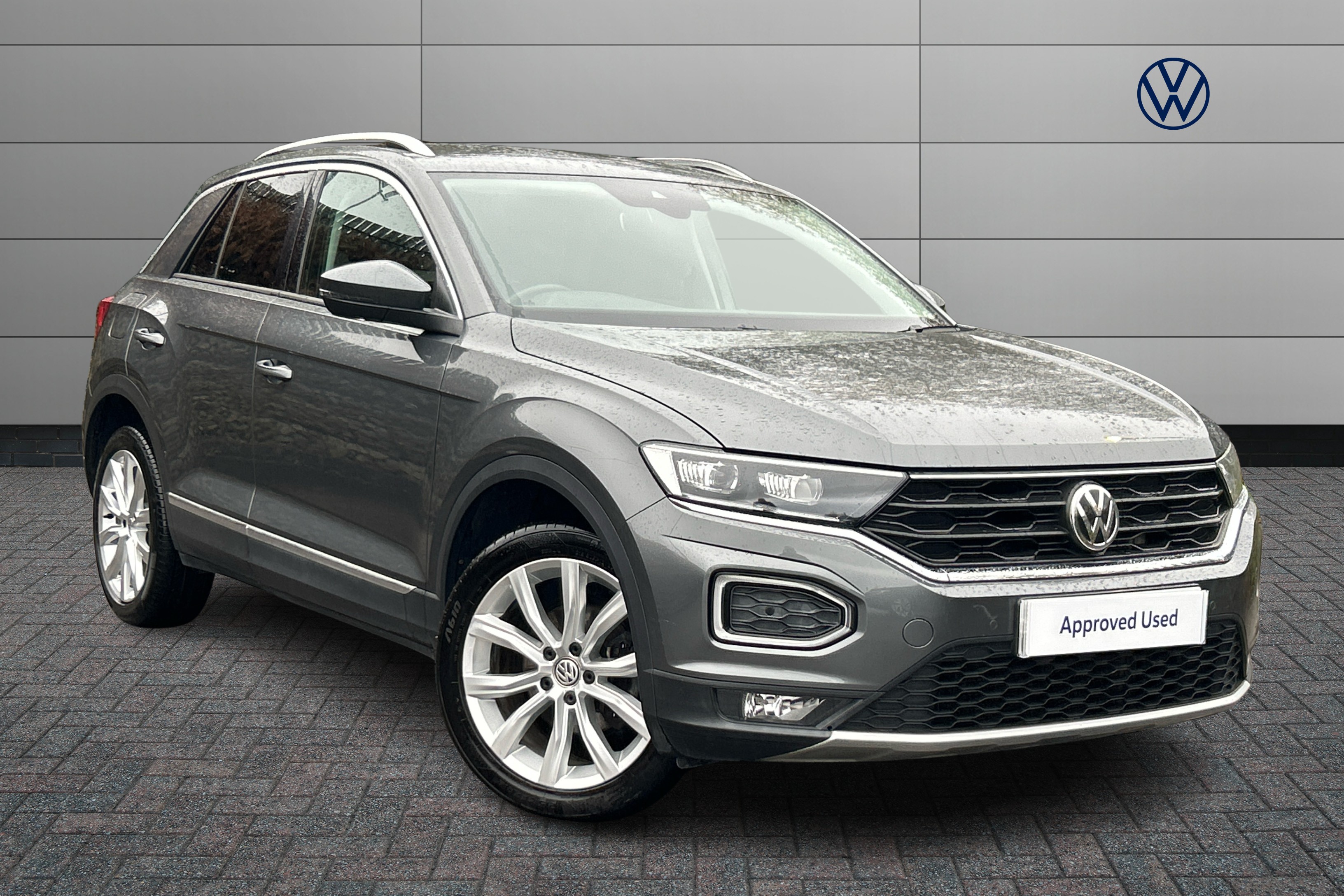 Main listing image - Volkswagen T-Roc