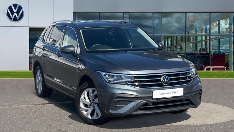 Main listing image - Volkswagen Tiguan Allspace
