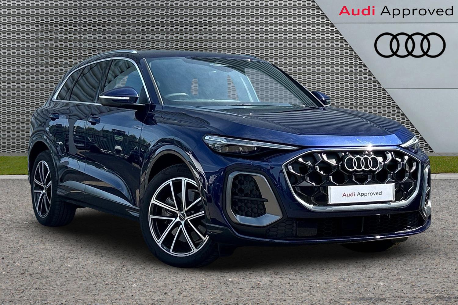 Main listing image - Audi Q5