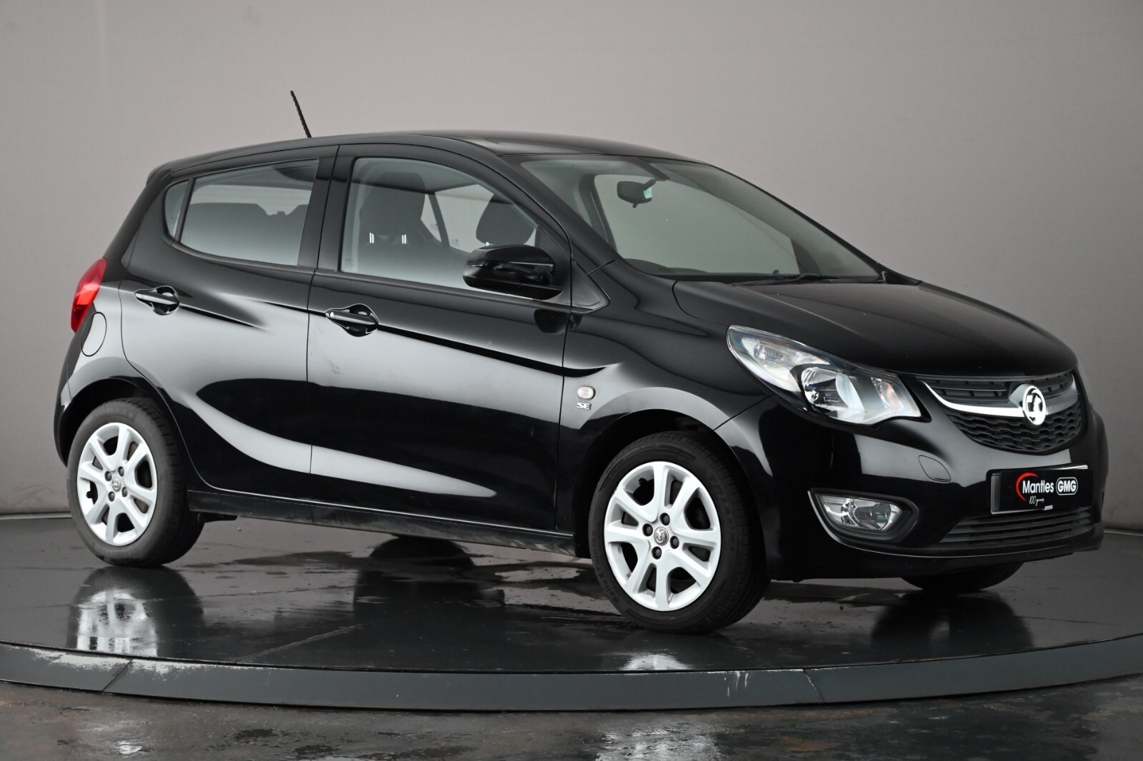 Main listing image - Vauxhall Viva