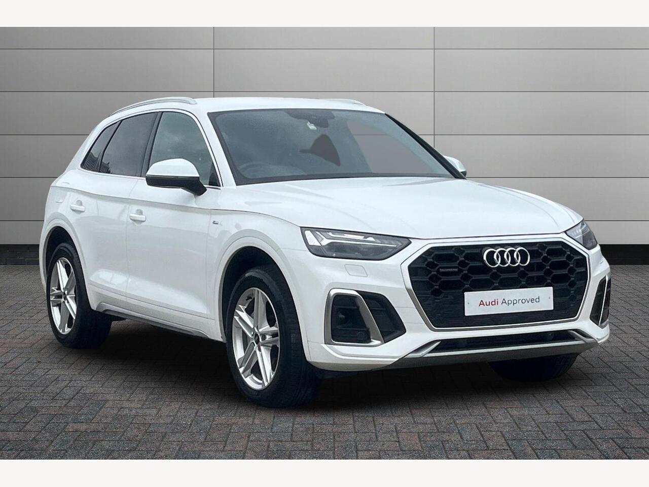 Main listing image - Audi Q5