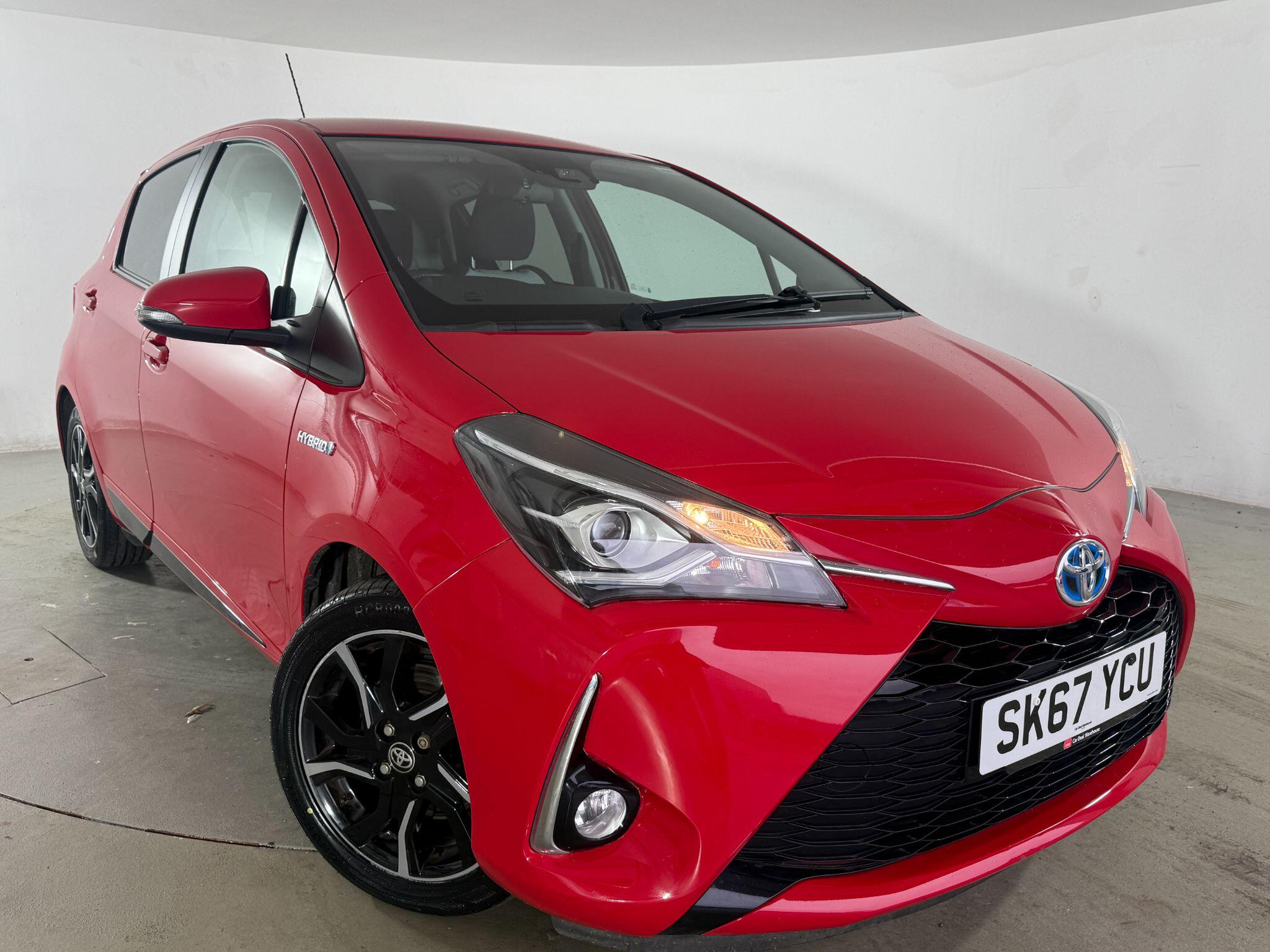 Main listing image - Toyota Yaris