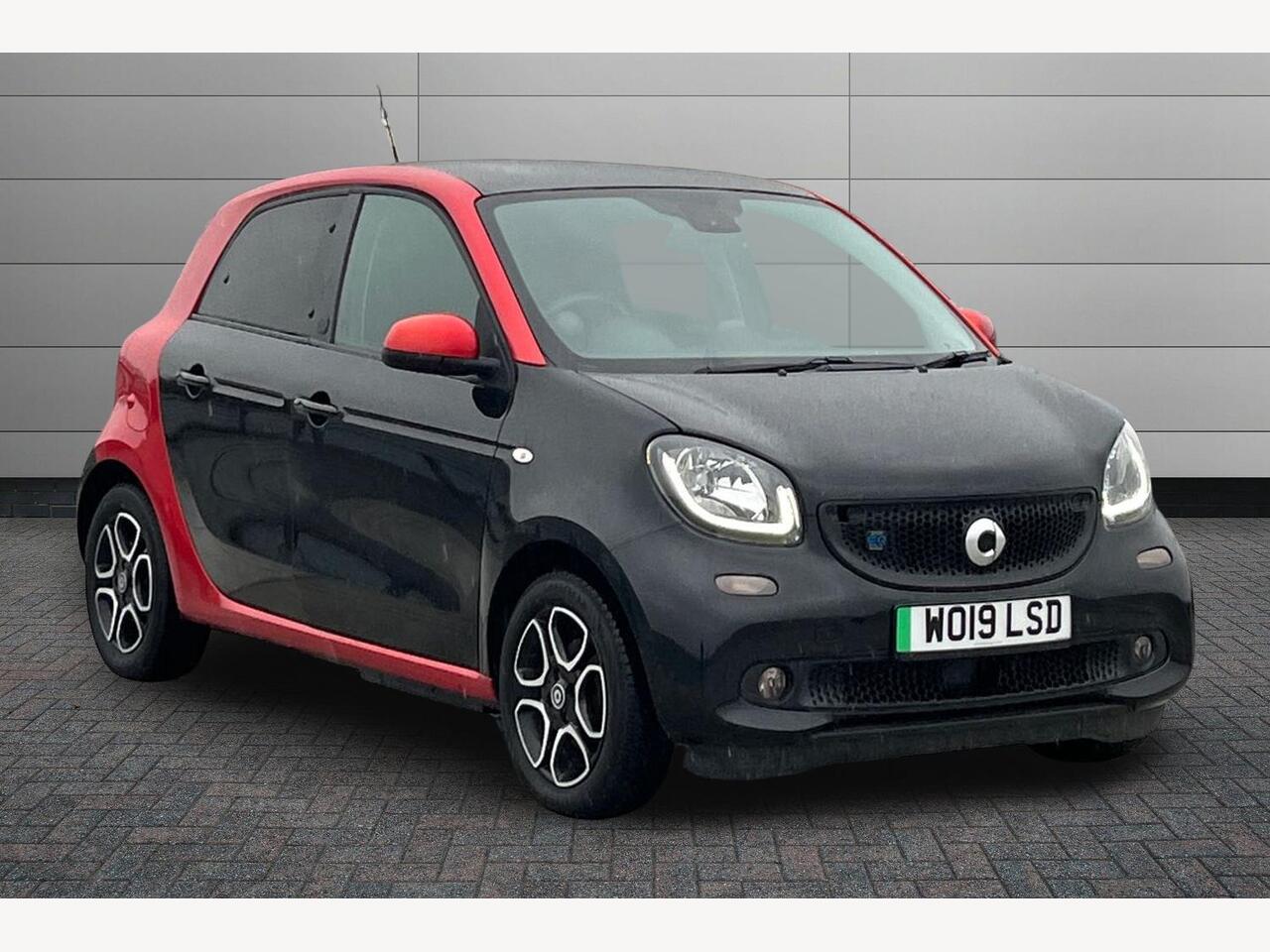 Main listing image - Smart EQ Forfour