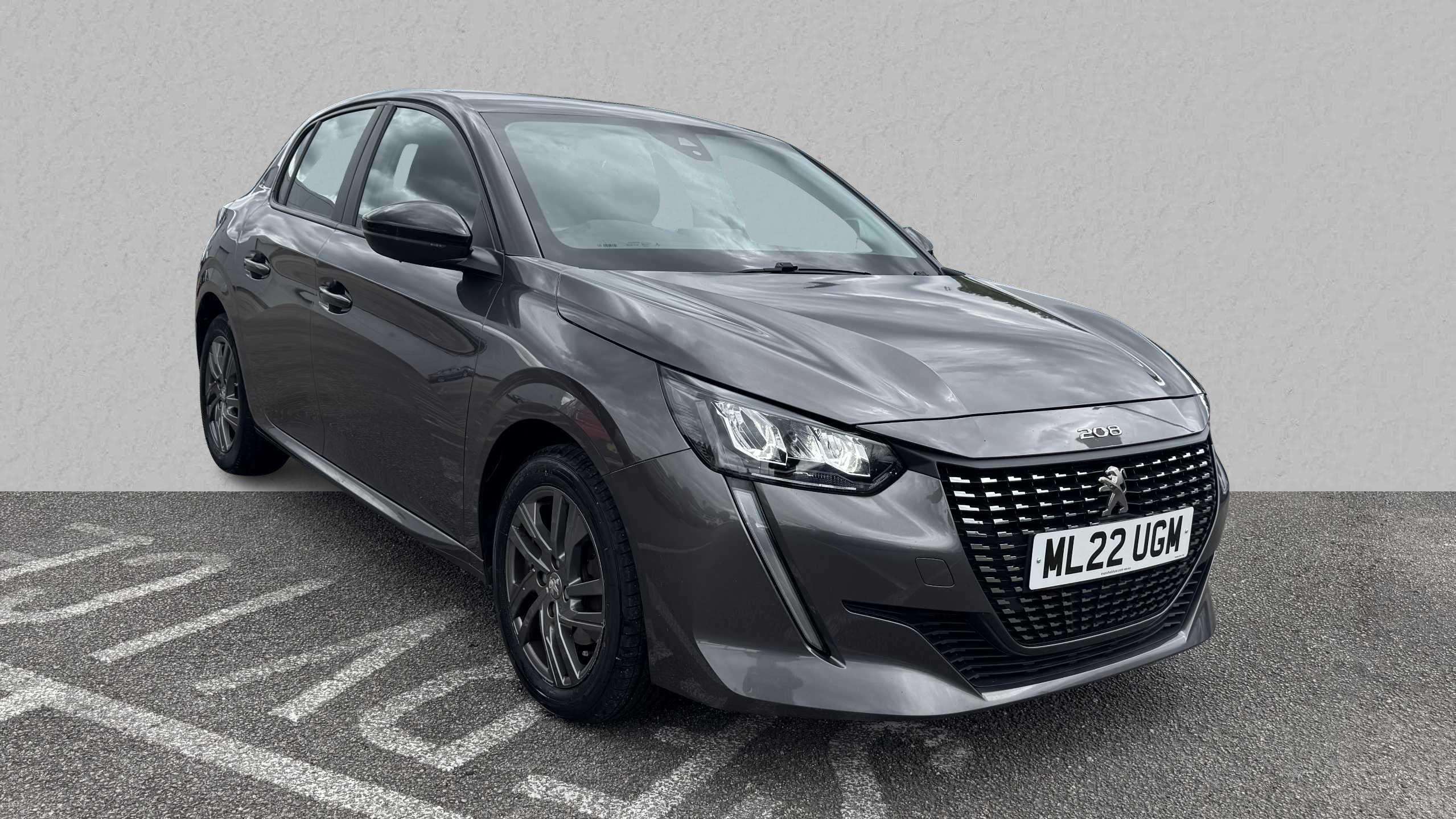 Main listing image - Peugeot 208