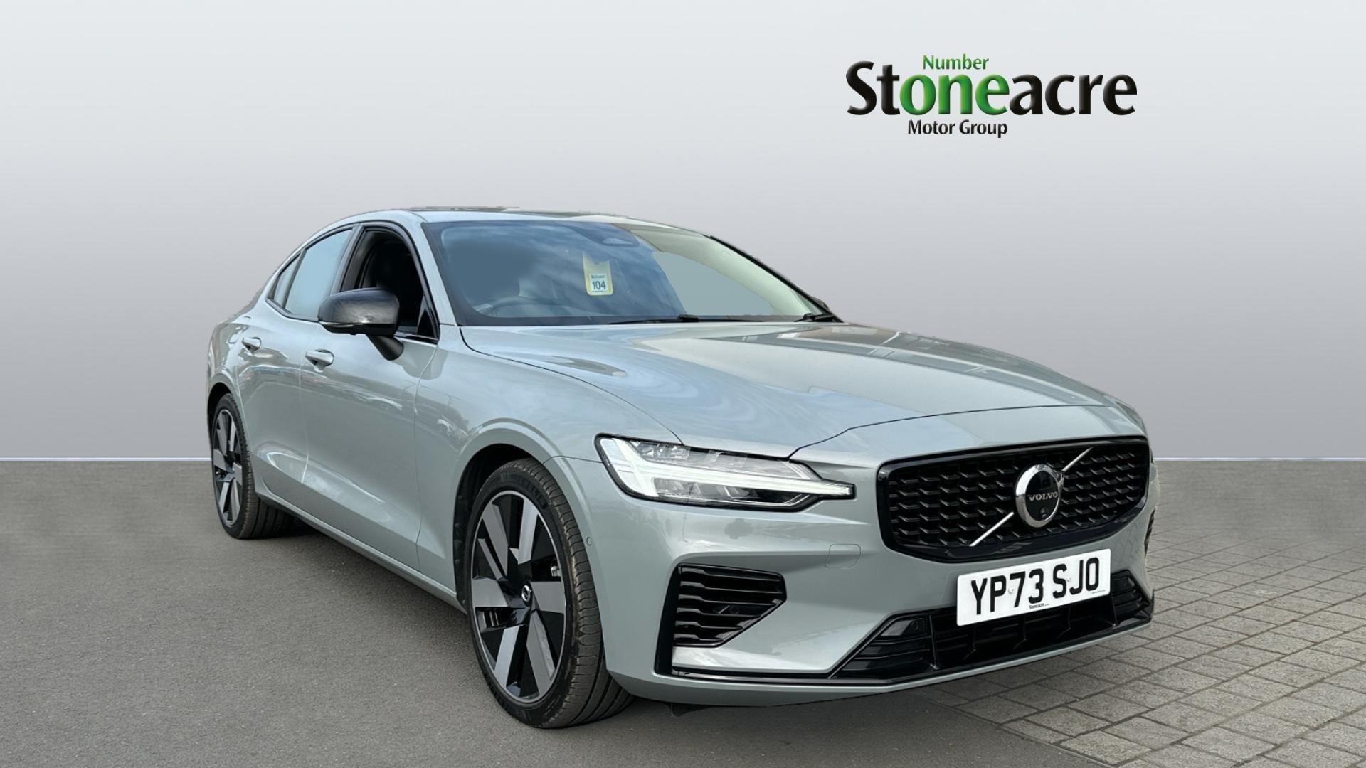Main listing image - Volvo S60