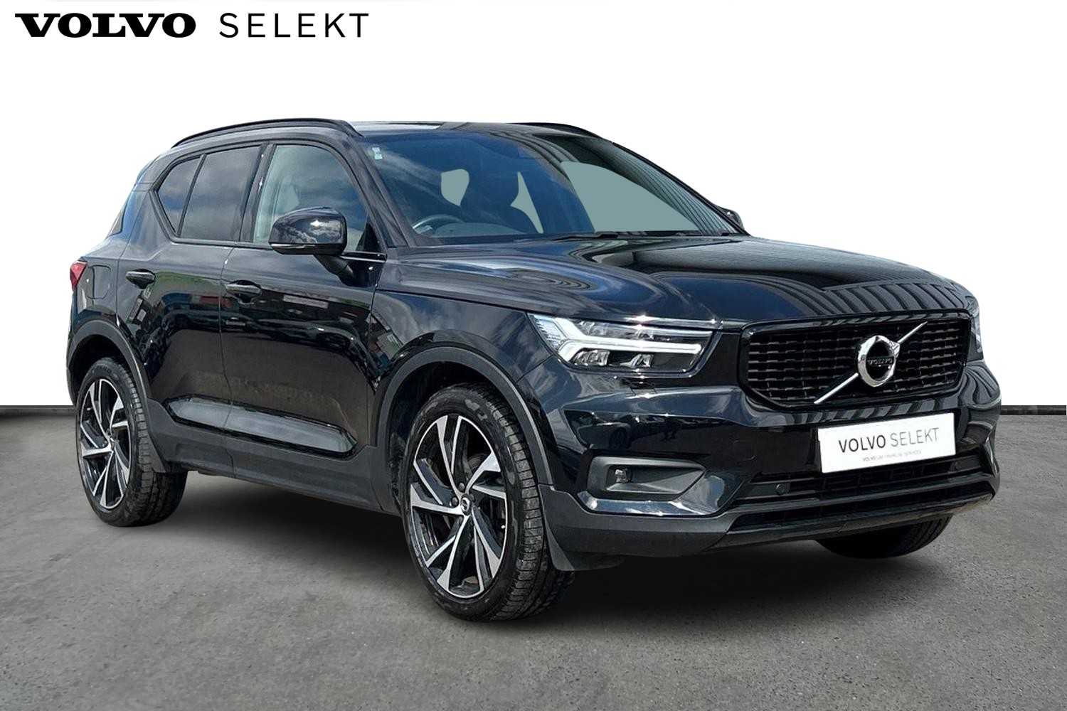 Main listing image - Volvo XC40