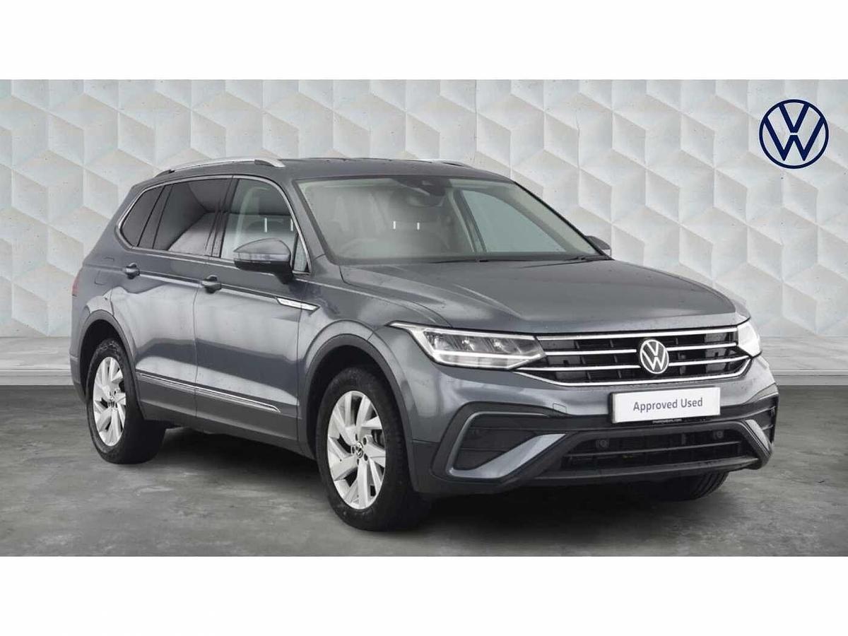 Main listing image - Volkswagen Tiguan Allspace