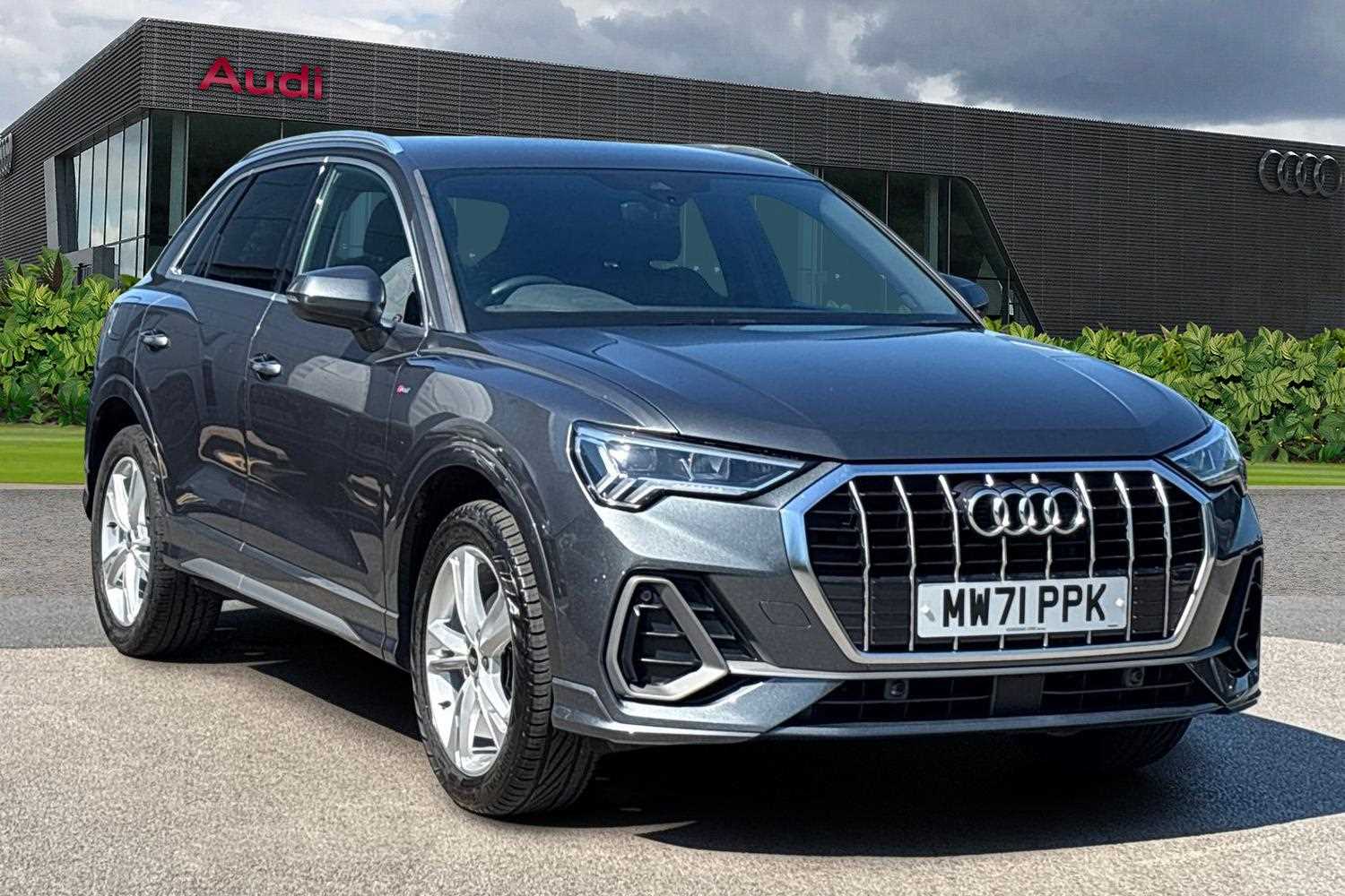 Main listing image - Audi Q3