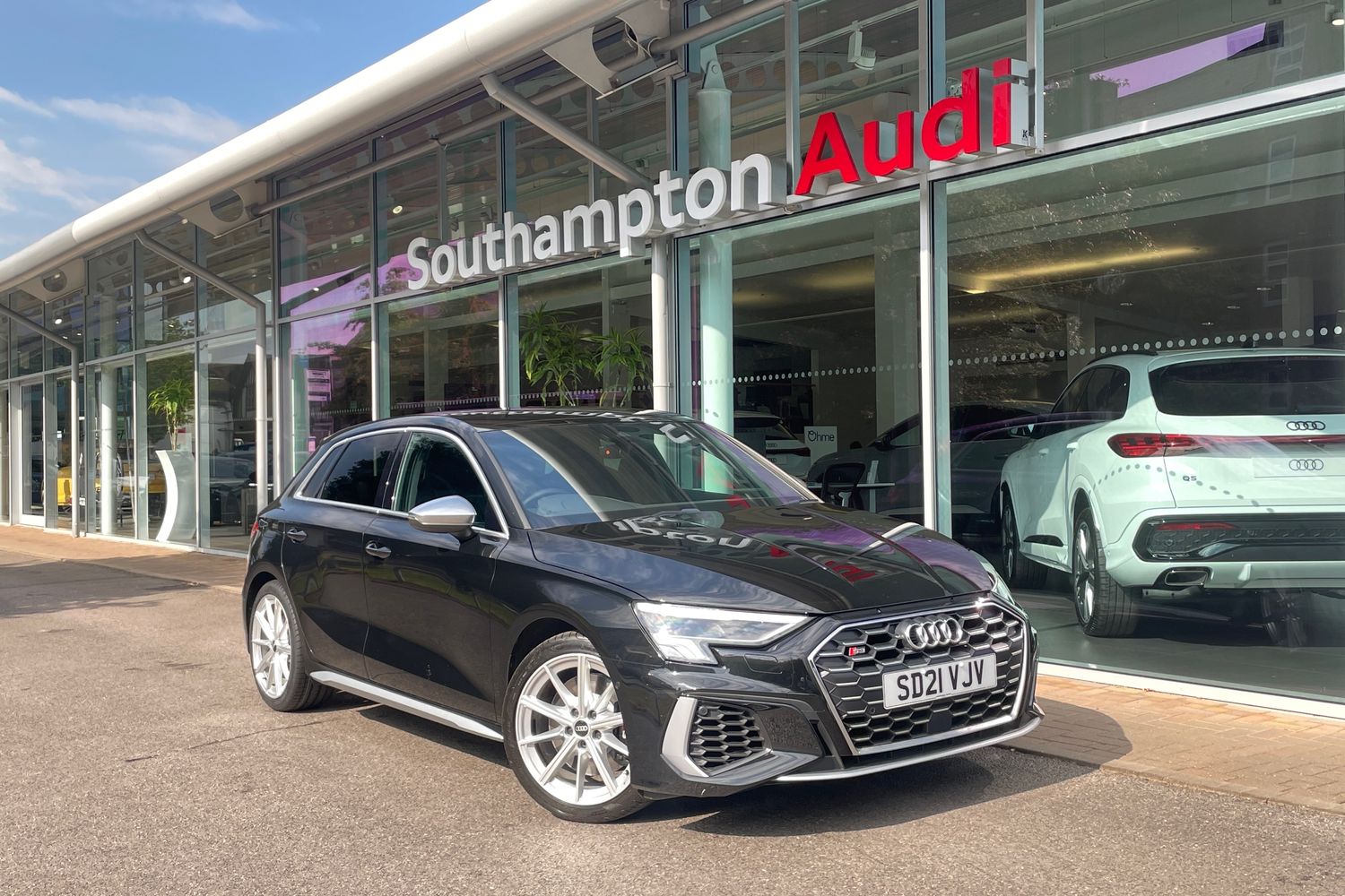 Main listing image - Audi S3