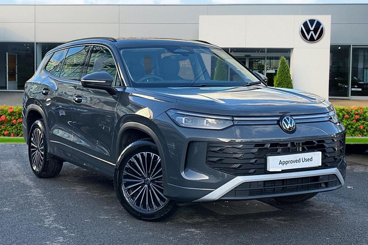 Main listing image - Volkswagen Tayron