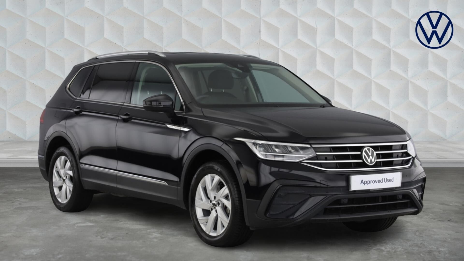 Main listing image - Volkswagen Tiguan Allspace