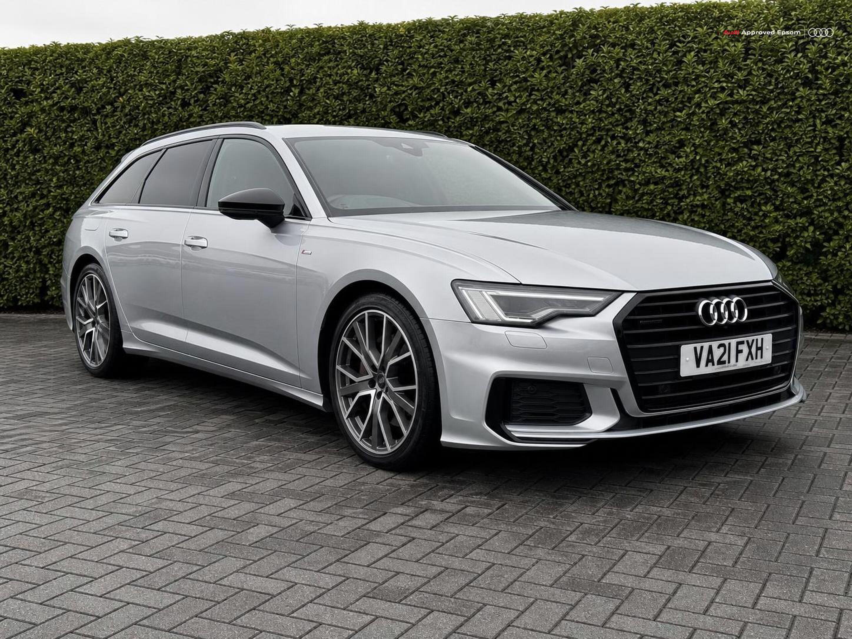 Main listing image - Audi A6