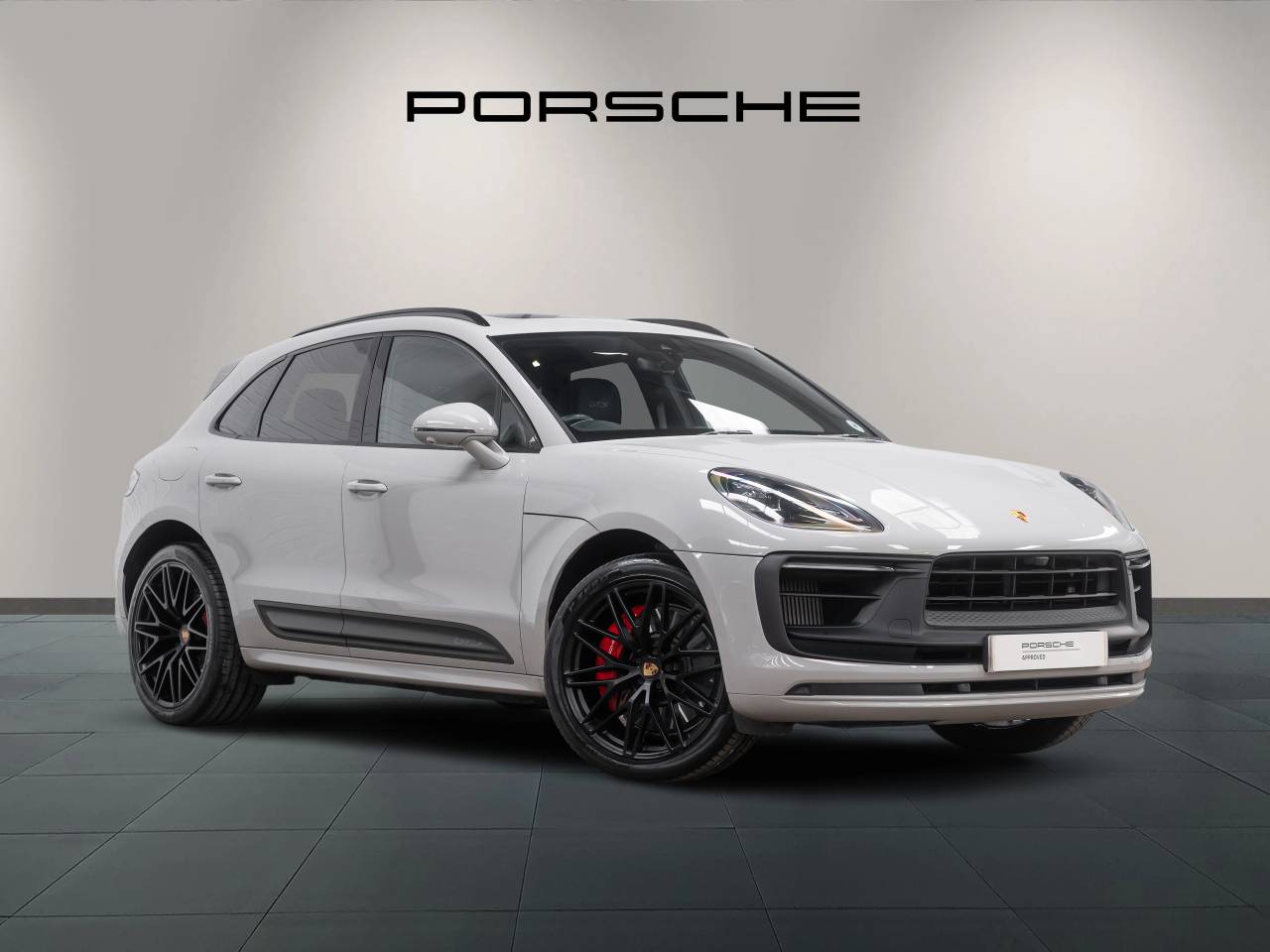 Main listing image - Porsche Macan
