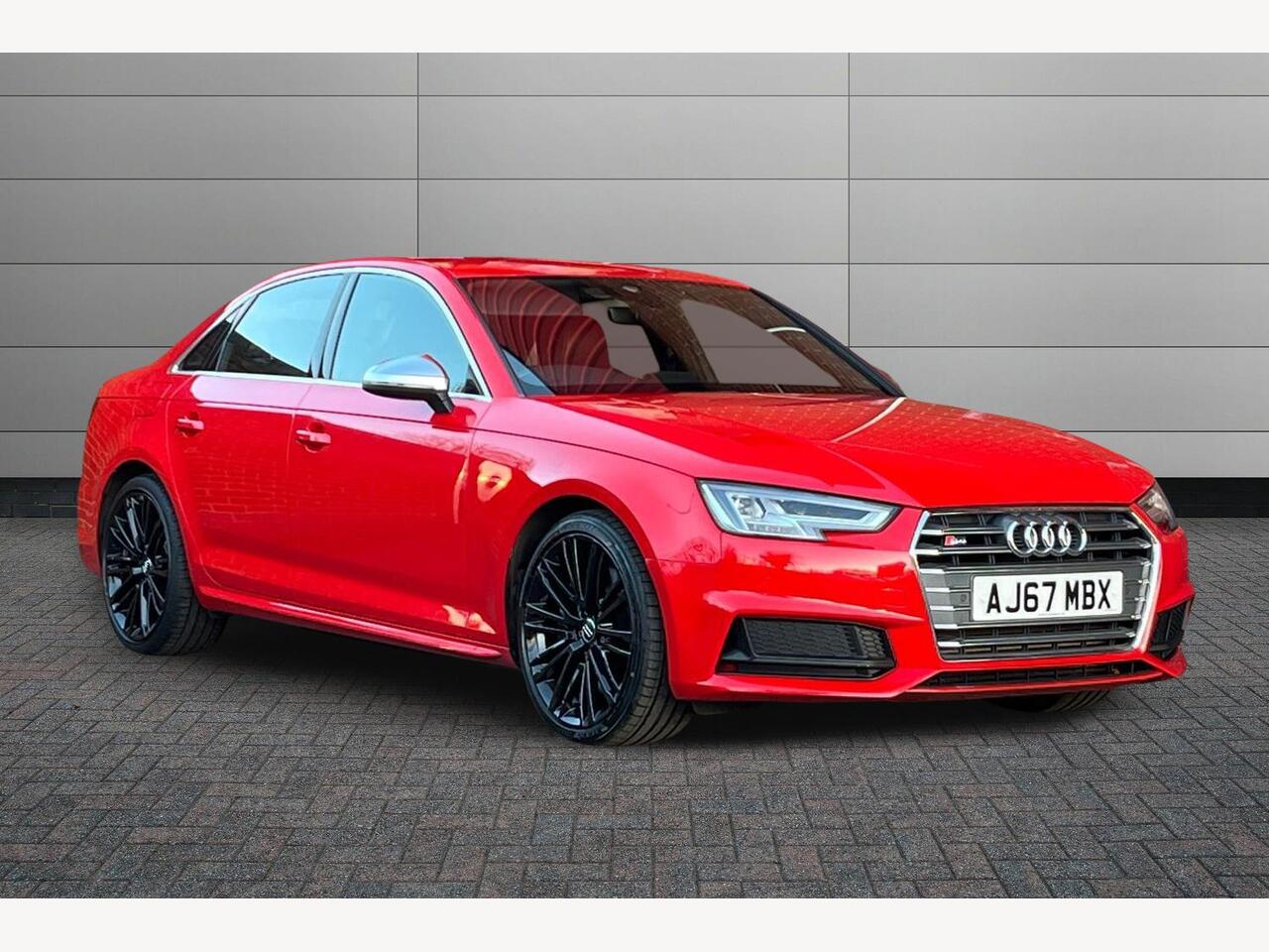 Main listing image - Audi S4