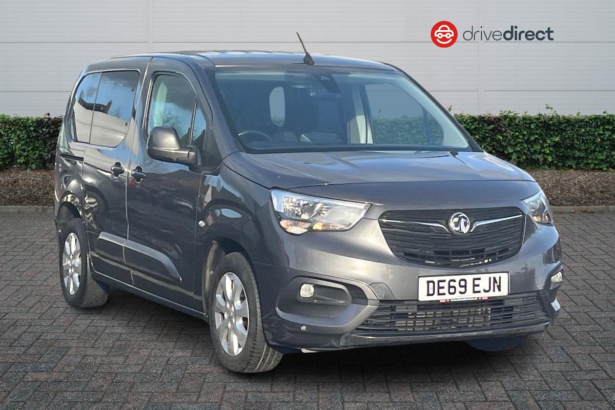 Main listing image - Vauxhall Combo Life