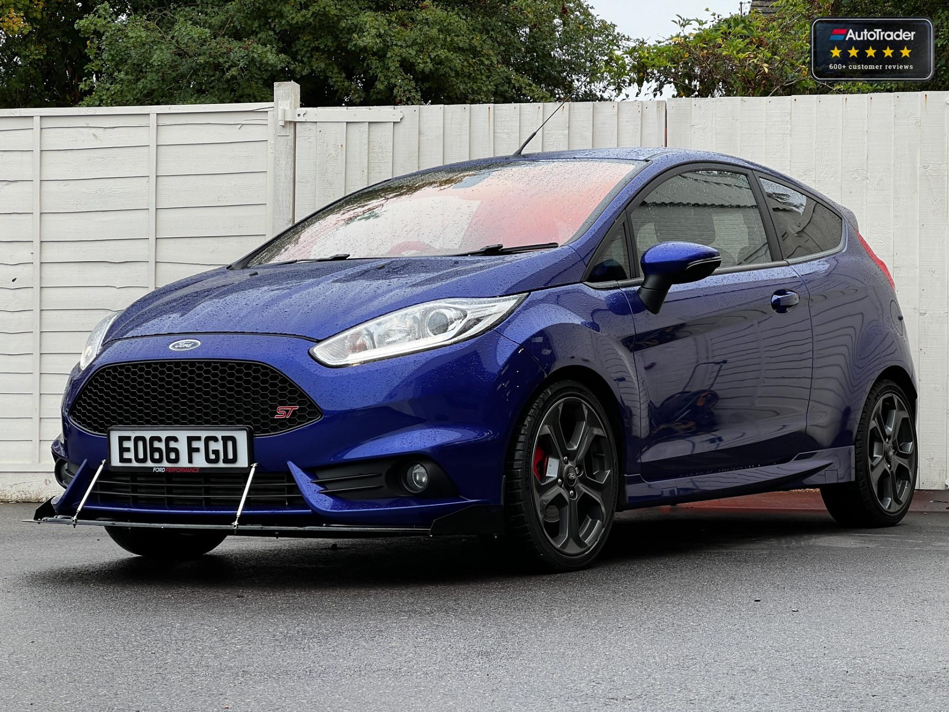 Main listing image - Ford Fiesta ST