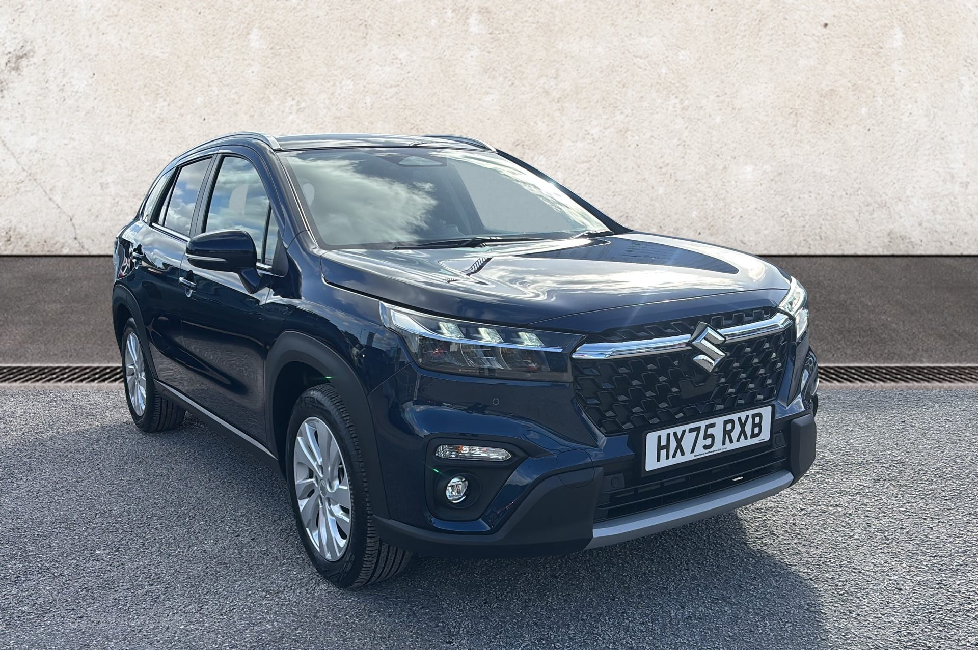 Main listing image - Suzuki S-Cross