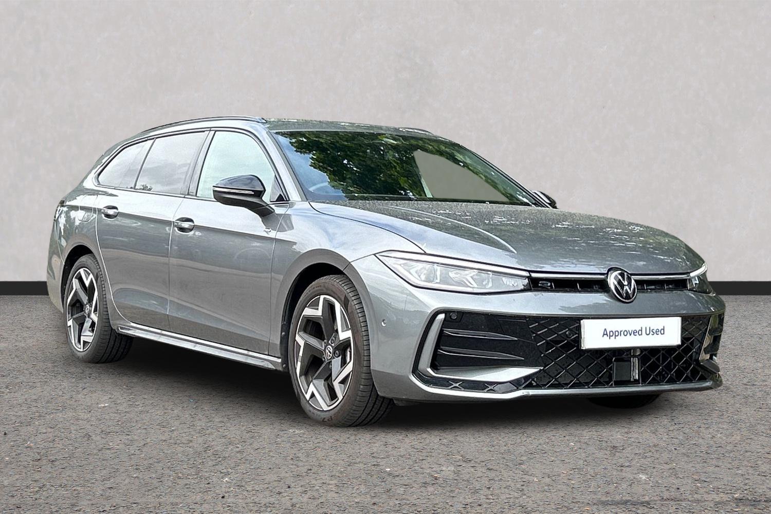 Main listing image - Volkswagen Passat