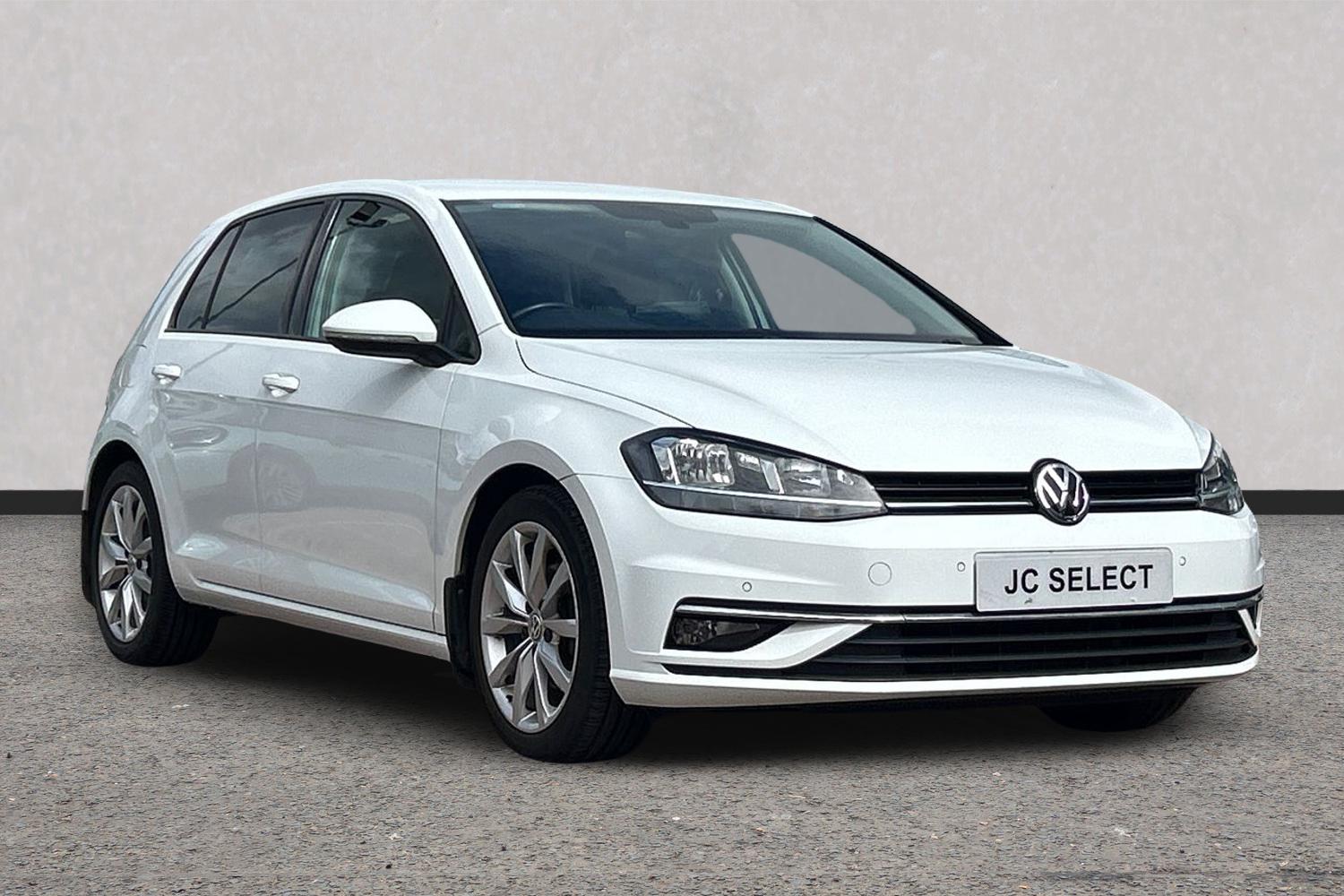 Main listing image - Volkswagen Golf