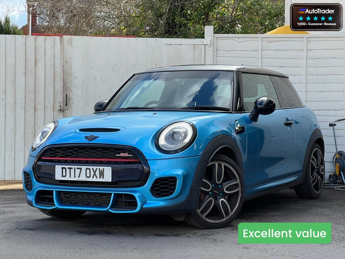 Main listing image - MINI Hatchback