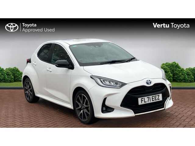 Main listing image - Toyota Yaris