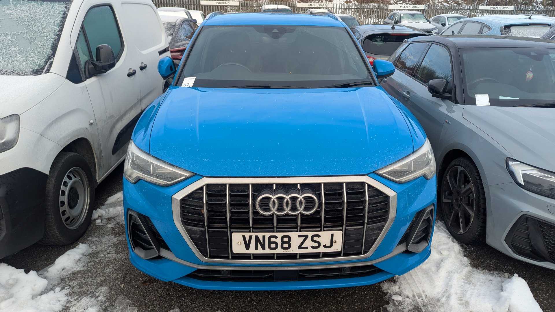 Main listing image - Audi Q3