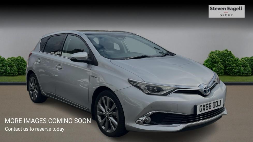 Main listing image - Toyota Auris