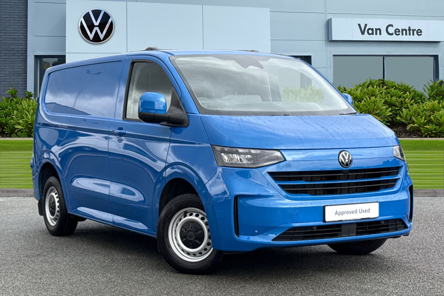 Main listing image - Volkswagen Transporter