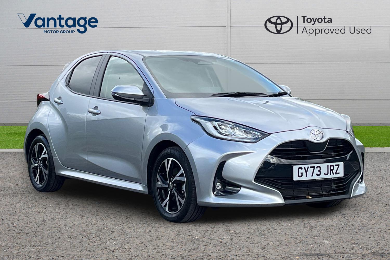 Main listing image - Toyota Yaris