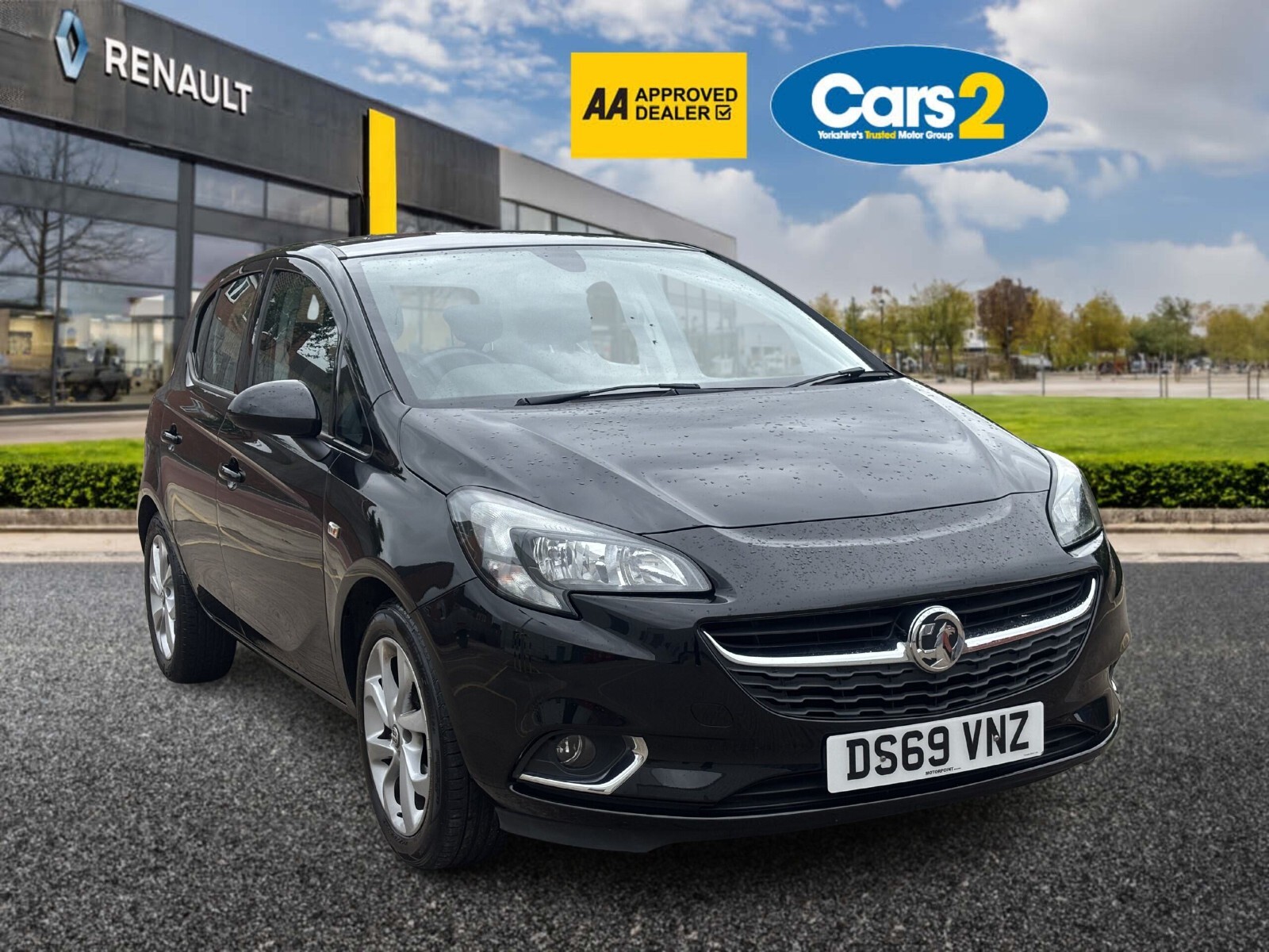 Main listing image - Vauxhall Corsa