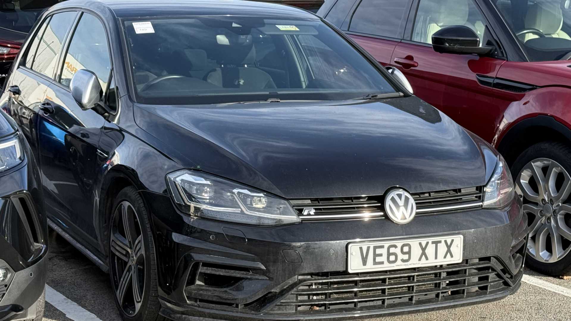 Main listing image - Volkswagen Golf R