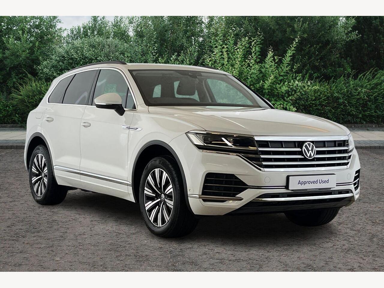 Main listing image - Volkswagen Touareg
