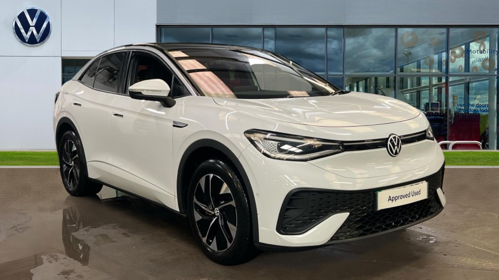 Main listing image - Volkswagen ID.5