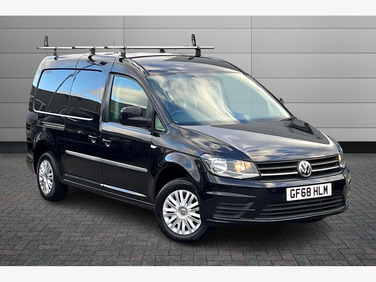 Main listing image - Volkswagen Caddy Maxi