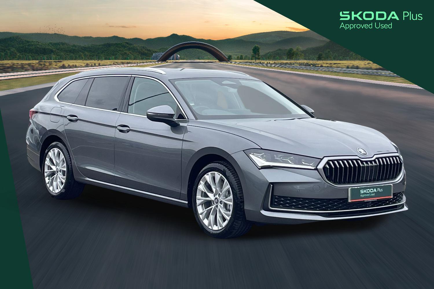 Main listing image - Skoda Superb