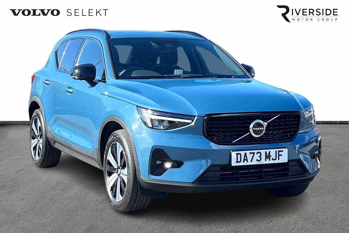Main listing image - Volvo XC40 Recharge