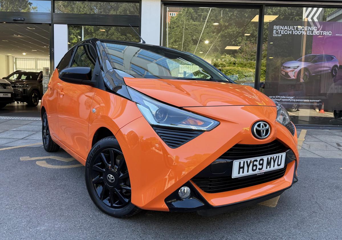 Main listing image - Toyota Aygo