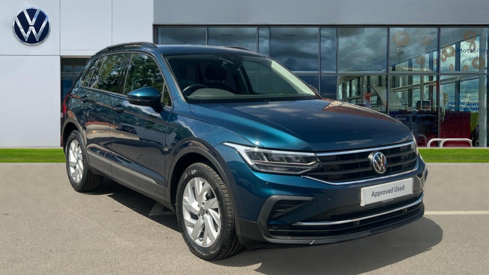 Main listing image - Volkswagen Tiguan