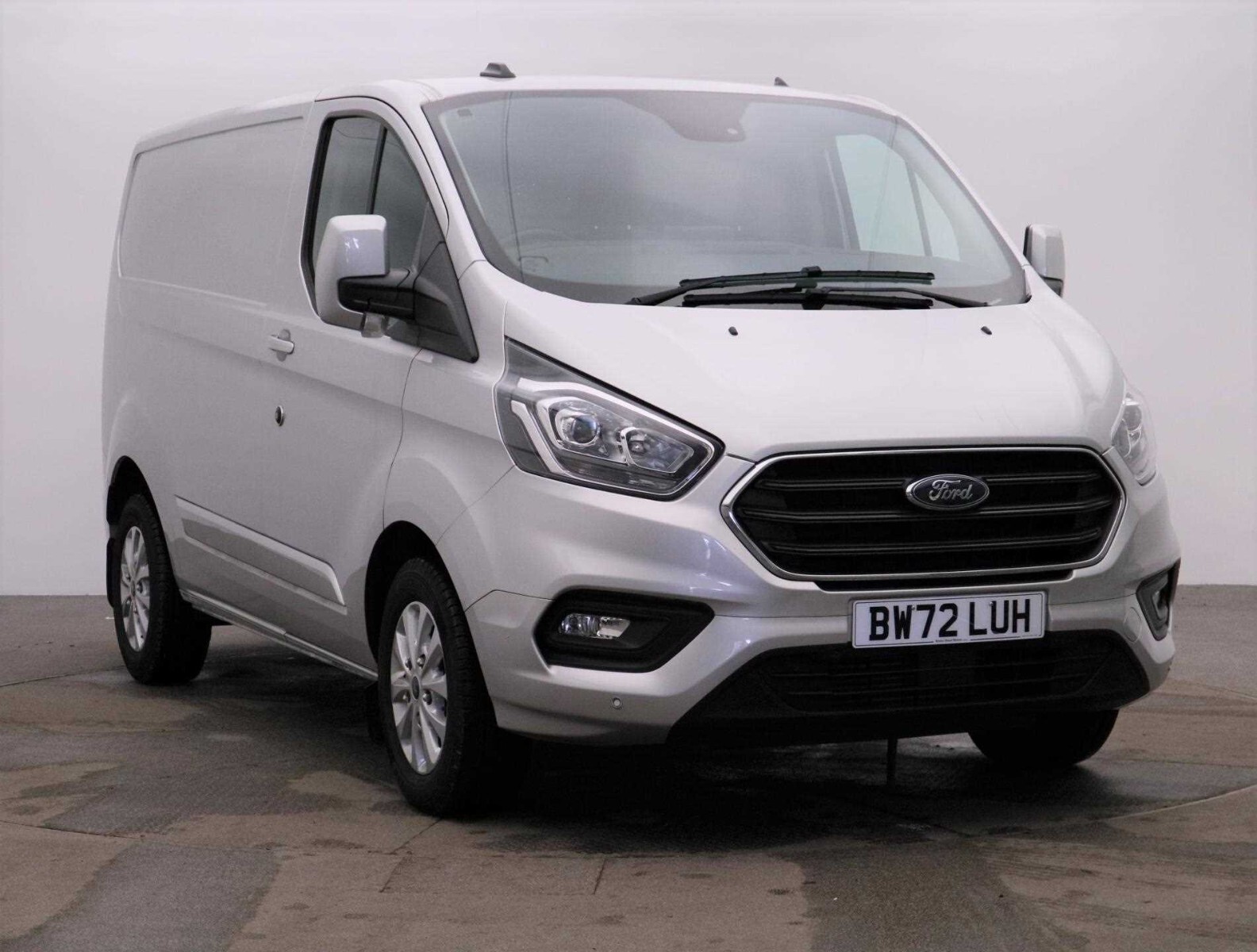 Main listing image - Ford Transit Custom