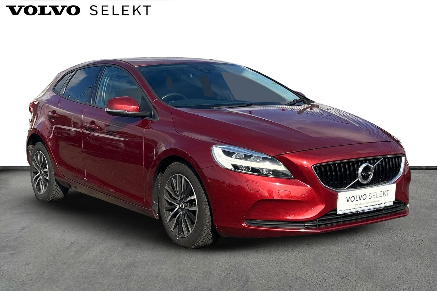 Main listing image - Volvo V40