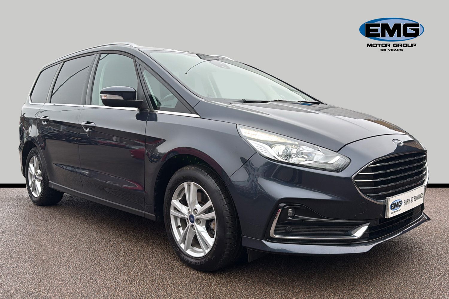 Main listing image - Ford Galaxy