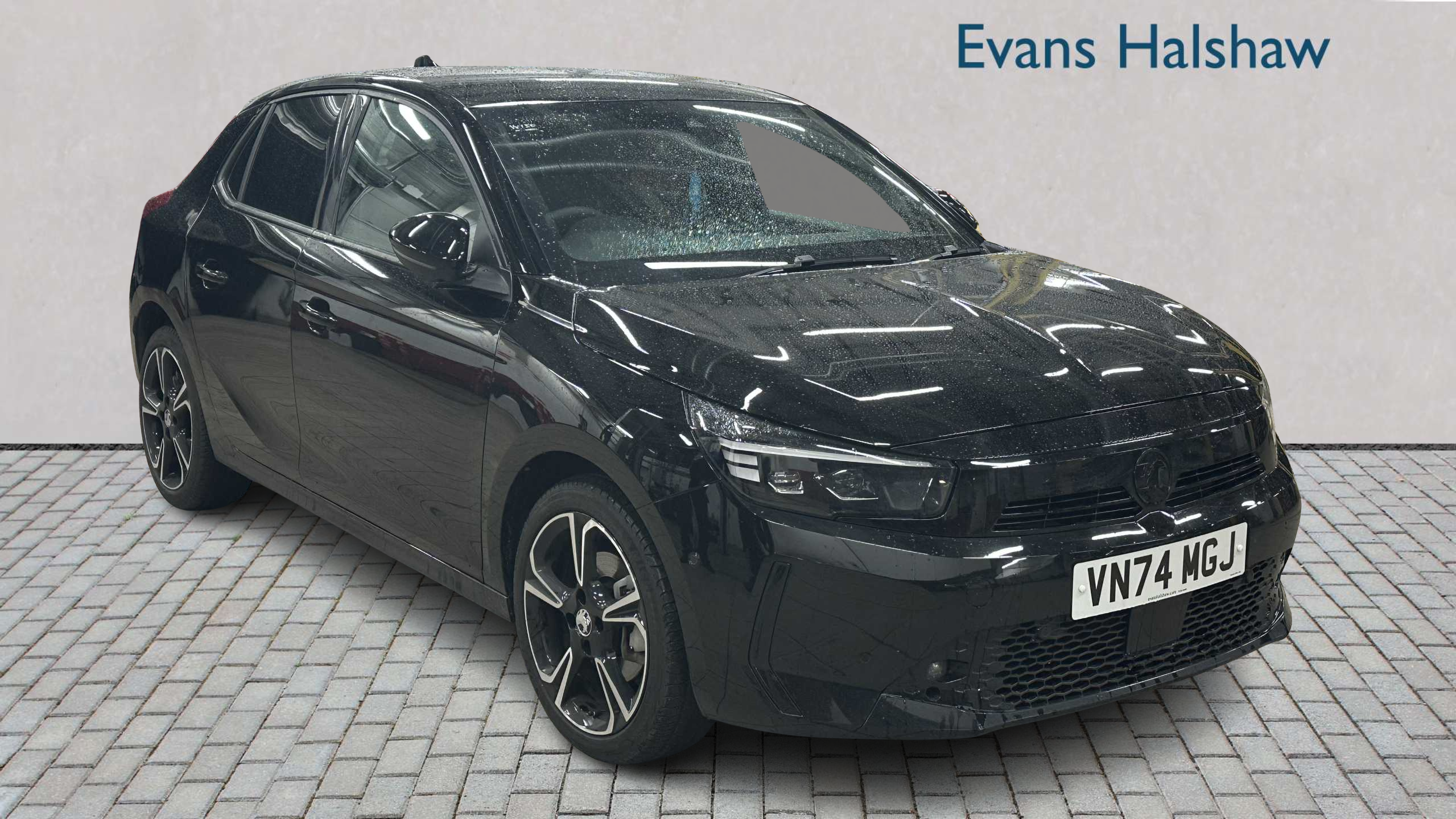 Main listing image - Vauxhall Corsa