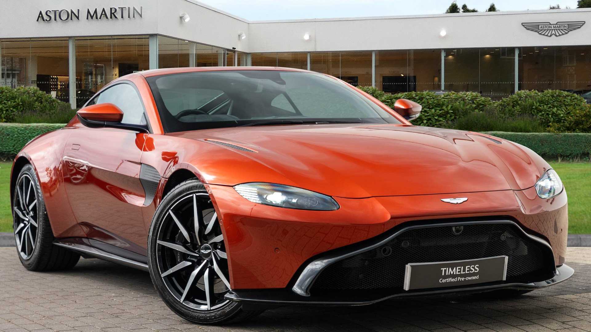 Main listing image - Aston Martin Vantage