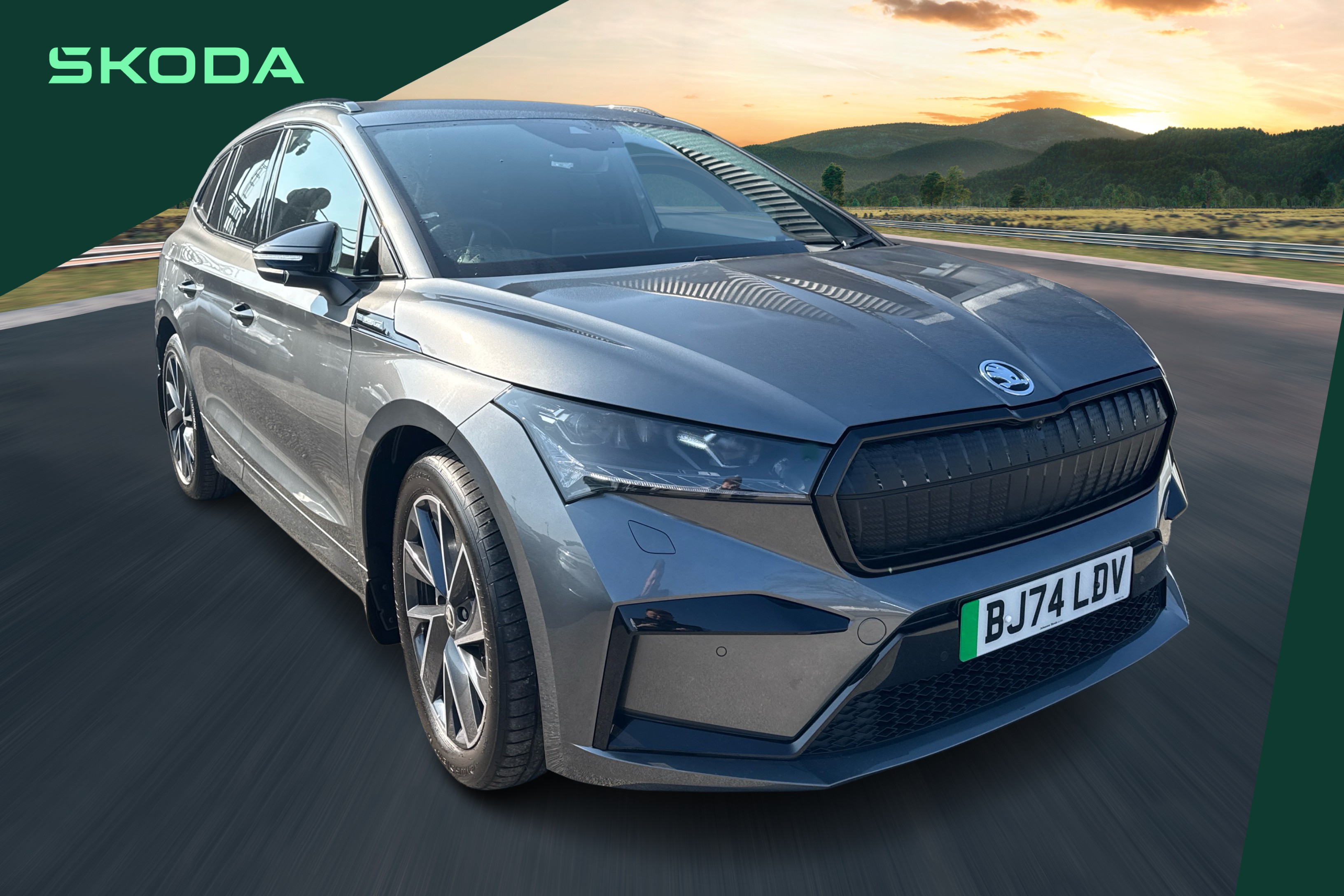 Main listing image - Skoda Enyaq