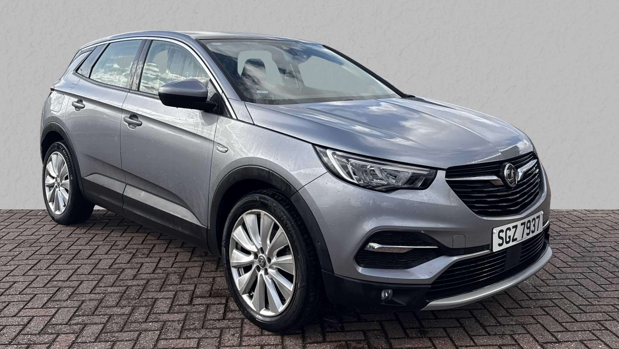 Main listing image - Vauxhall Grandland X