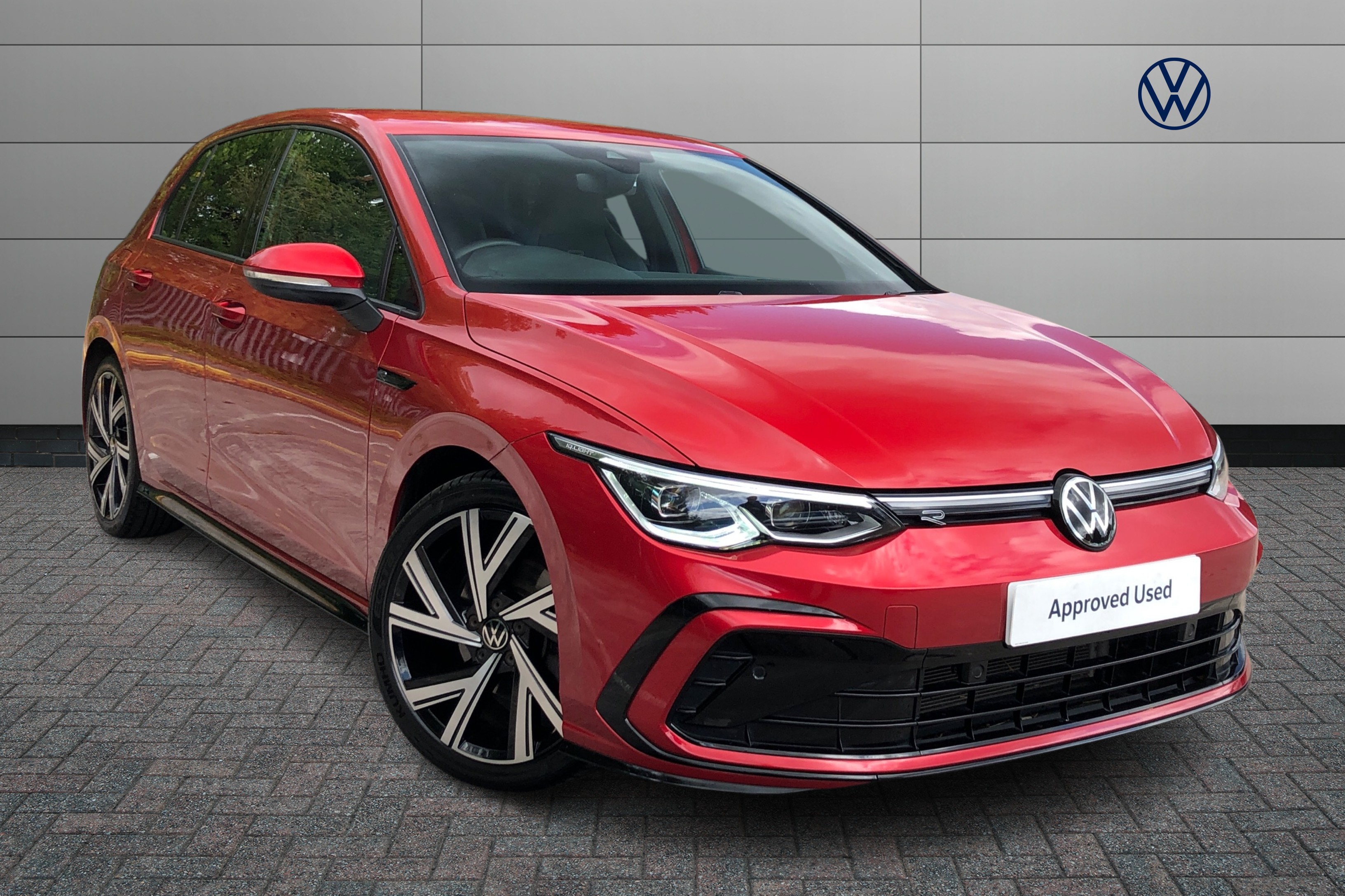 Main listing image - Volkswagen Golf