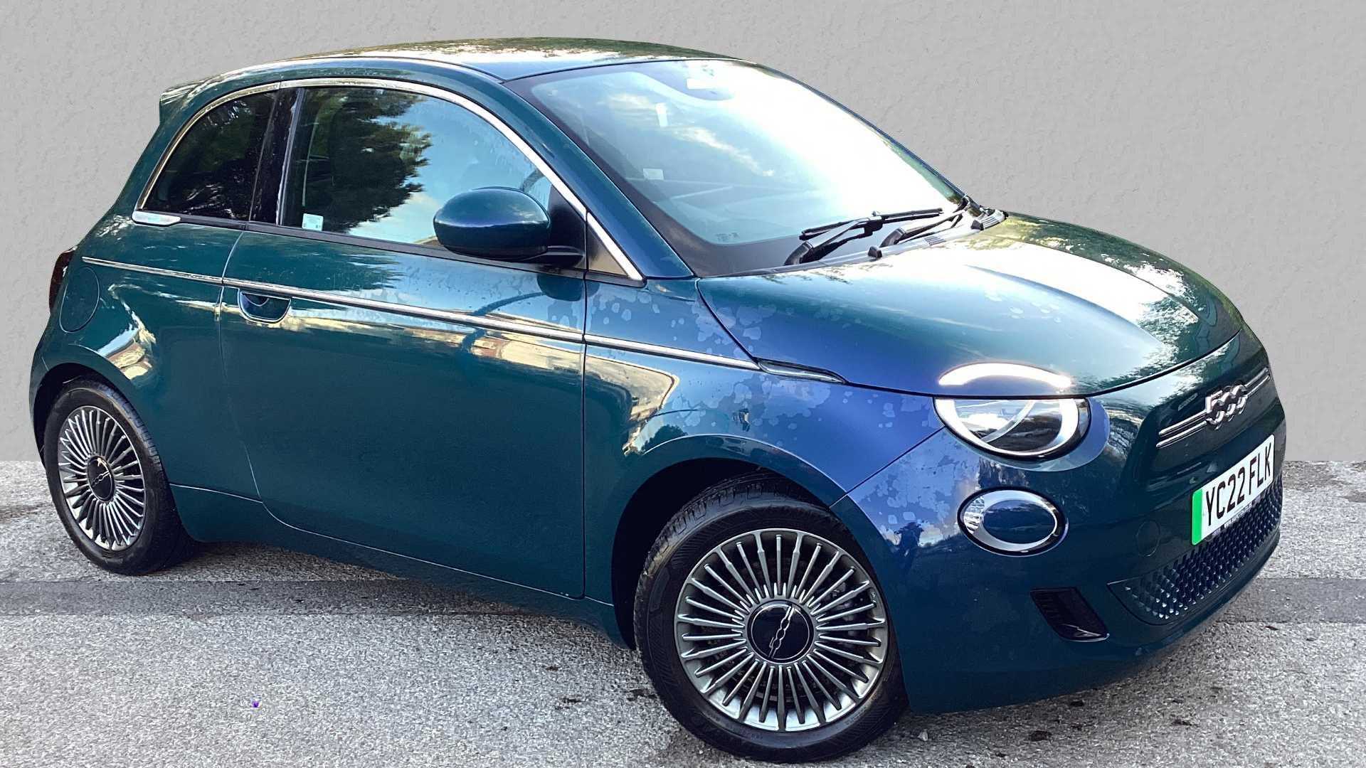 Main listing image - Fiat 500 Electric