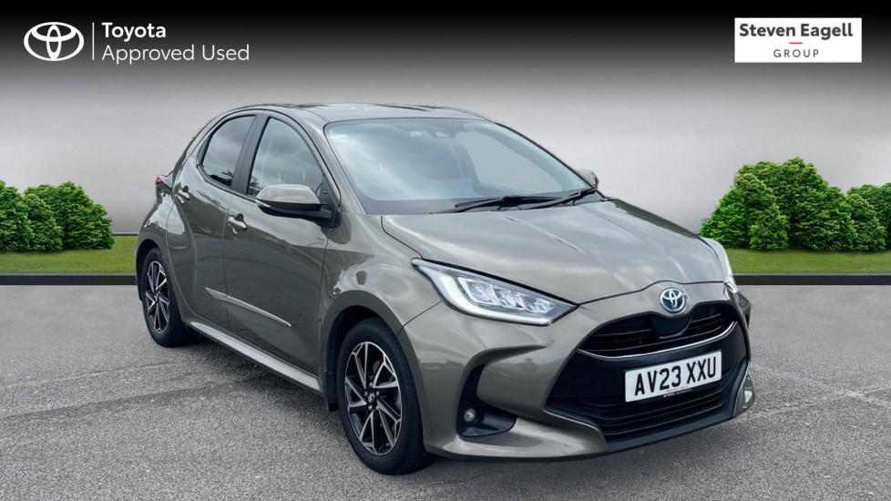 Main listing image - Toyota Yaris