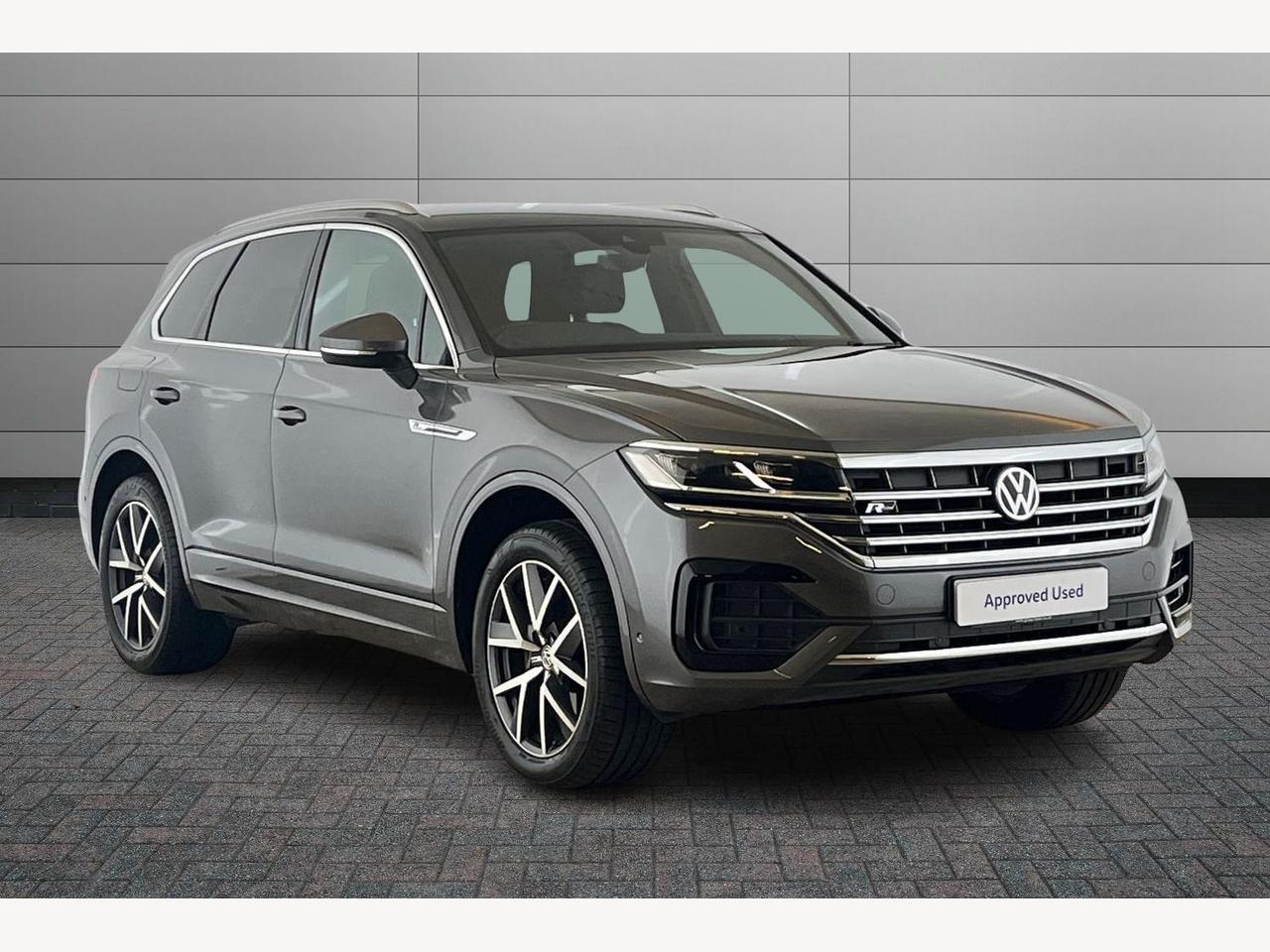 Main listing image - Volkswagen Touareg